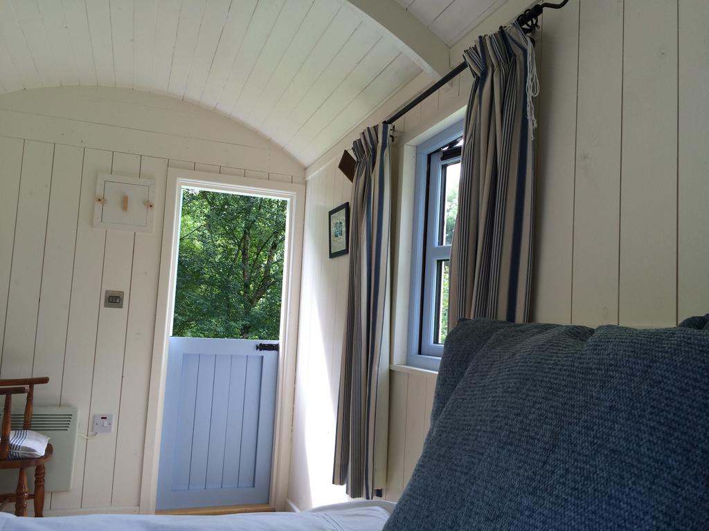 Blackstairs Shepherds Huts Killedmond Exterior photo